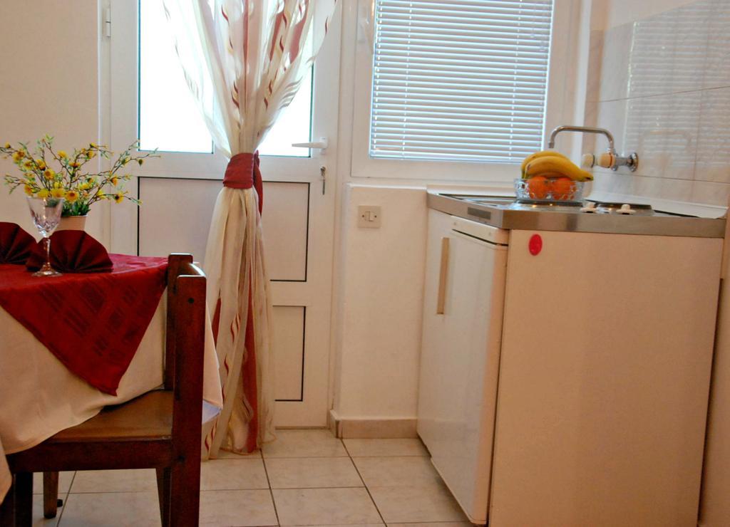 Apartmani Bonik 부드바 객실 사진