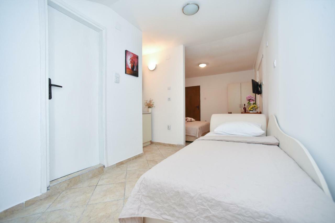 Apartmani Bonik 부드바 외부 사진