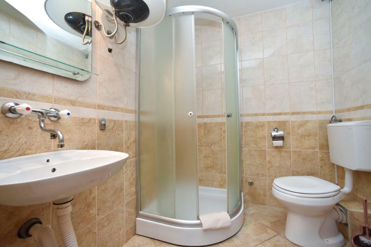 Apartmani Bonik 부드바 외부 사진