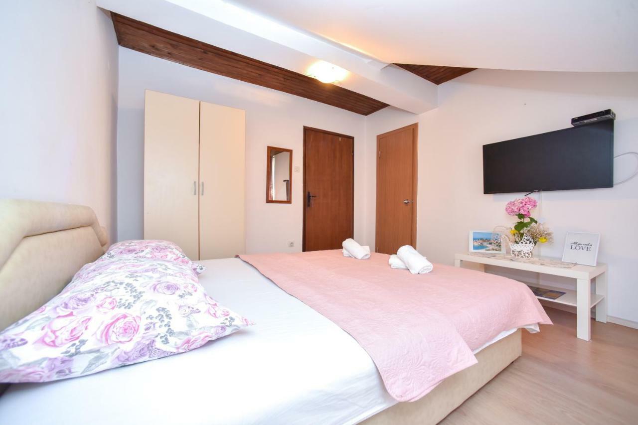 Apartmani Bonik 부드바 외부 사진