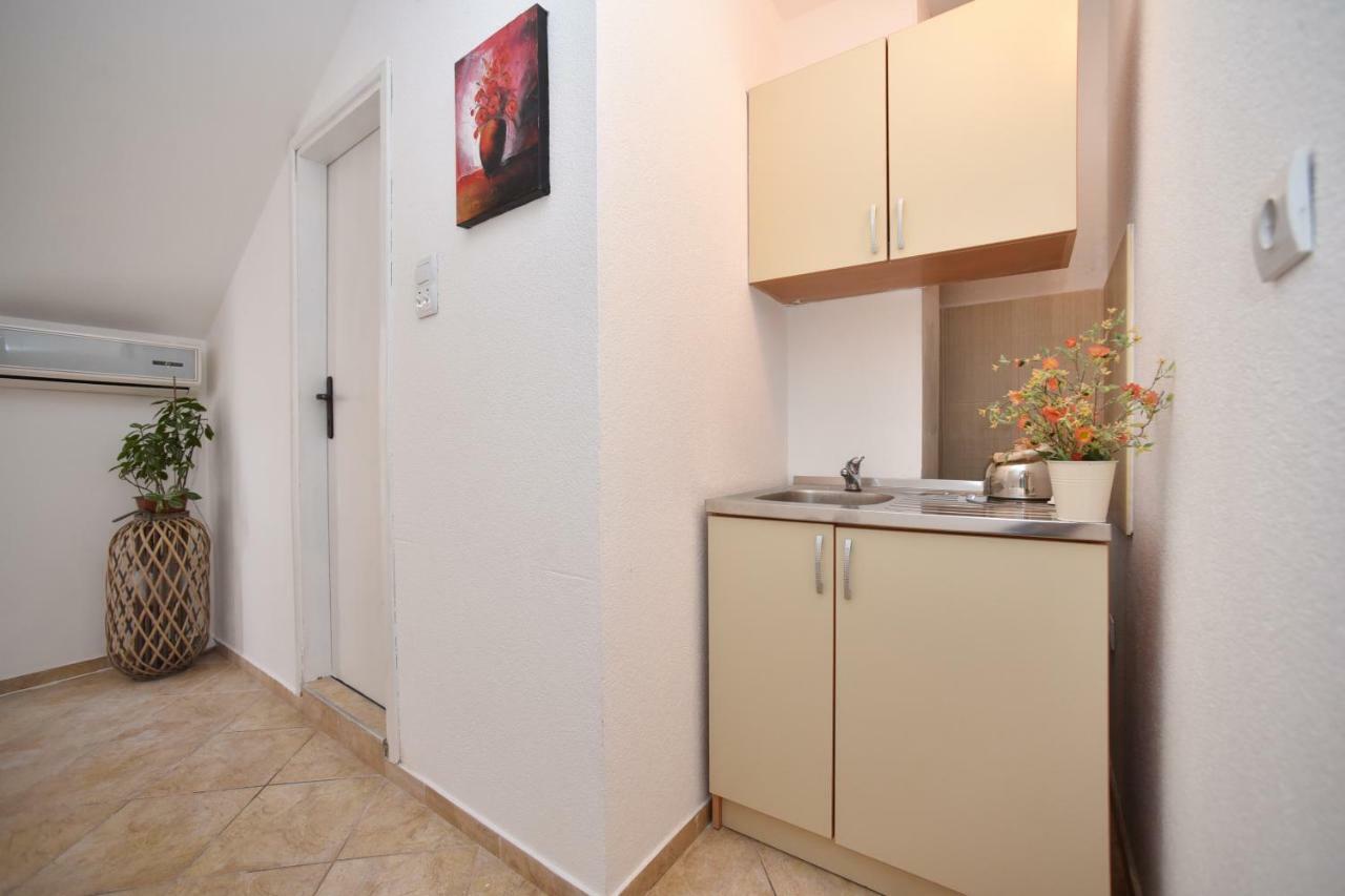 Apartmani Bonik 부드바 외부 사진
