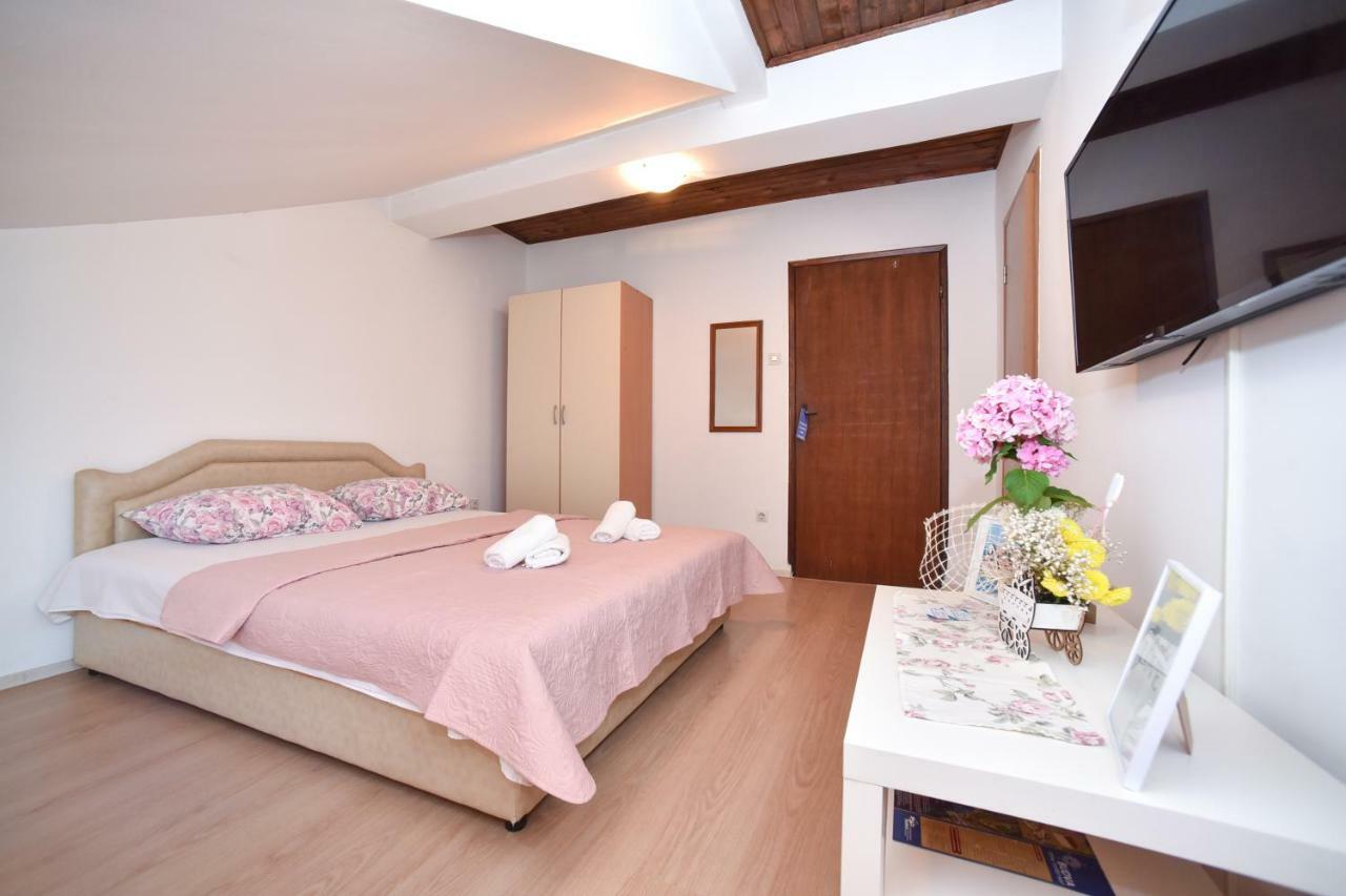 Apartmani Bonik 부드바 외부 사진
